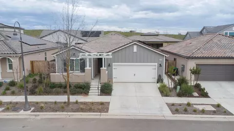 4315 Oak Knoll Rd, Madera, CA 93636 photo 1