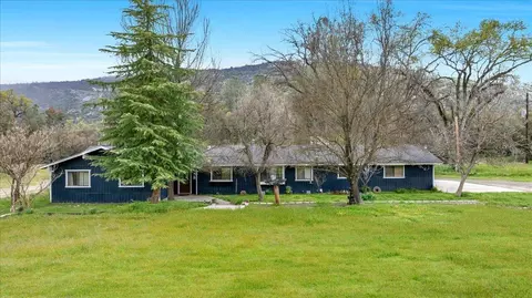 34661 Lodge Rd, Tollhouse, CA 93667