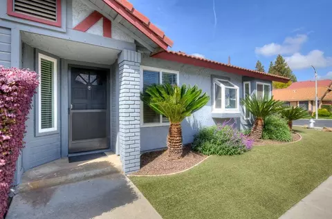 509 E Alluvial Ave #106, Fresno, CA 93720