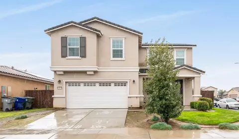 6847 E Lorena Ave, Fresno, CA 93727