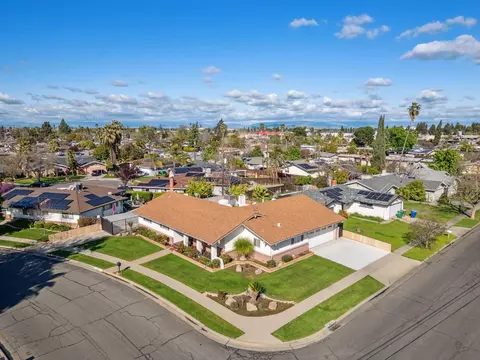 6216 N Del Mar Ave, Fresno, CA 93704
