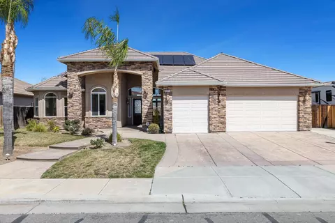 441 Buena Vista Dr, Coalinga, CA 93210