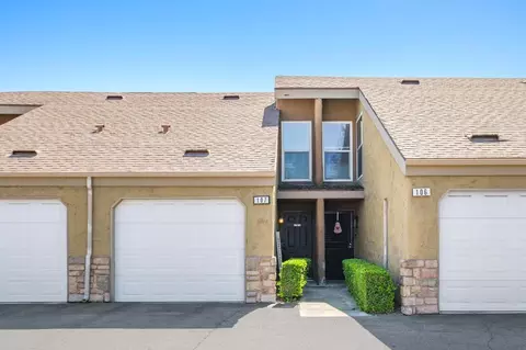 7166 N Fruit Ave #107, Fresno, CA 93711