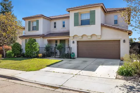 7425 E Garland Ave, Fresno, CA 93737