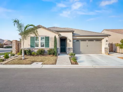 3005 Swift Ln, Clovis, CA 93619