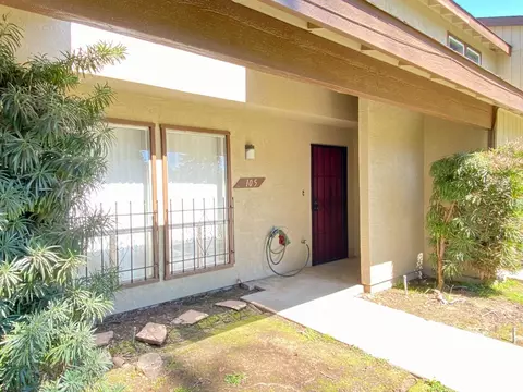 310 S Argyle Ave #105, Fresno, CA 93727