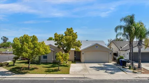510 Quality Ave, Sanger, CA 93657
