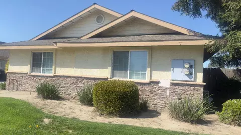 3630 E Mineral King Ave E #3632, Visalia, CA 93292