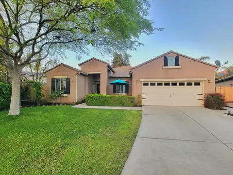 2728 E Portland Ave, Fresno, CA 93720