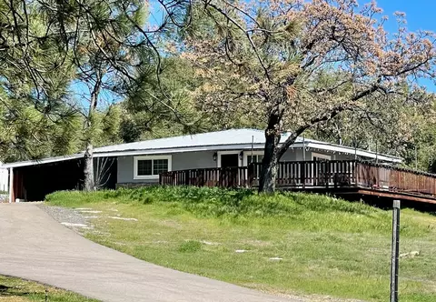 31815 Rocky Rd, North Fork, CA 93643