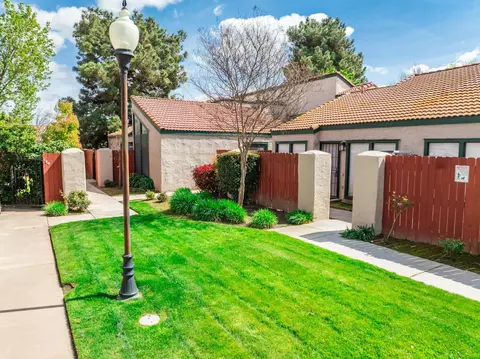 5965 E Shields Ave #148, Fresno, CA 93727