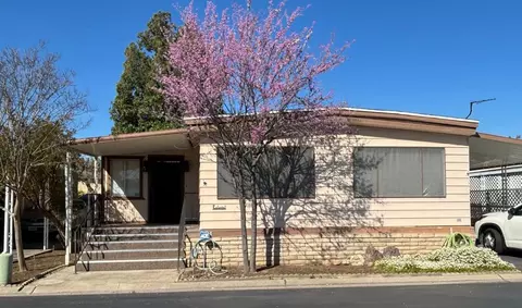 2706 W Ashlan Ave #81, Fresno, CA 93705