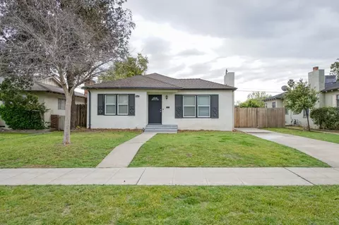 1580 N Adoline Ave, Fresno, CA 93728