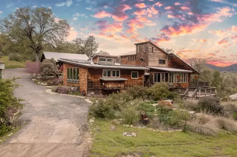34062 Lodge Rd, Tollhouse, CA 93667