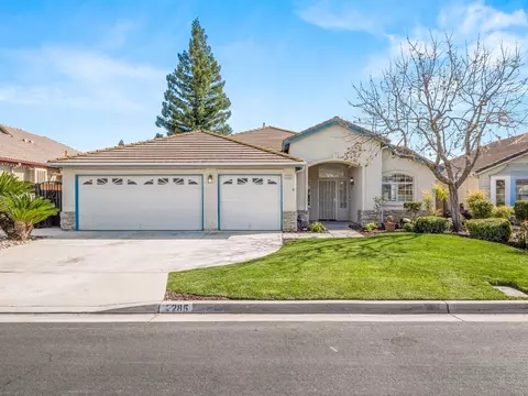 2285 E Omaha Ave, Fresno, CA 93720