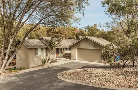 41363 Long Holw, Coarsegold, CA 93614