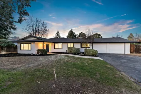 1232 W Mesa Ave, Fresno, CA 93711