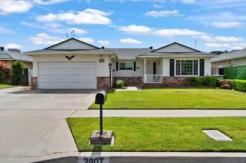 2807 W San Gabriel Ave, Fresno, CA 93705