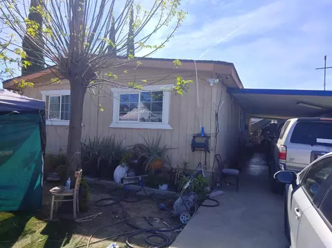 660 E Valley St, Coalinga, CA 93210 photo 1
