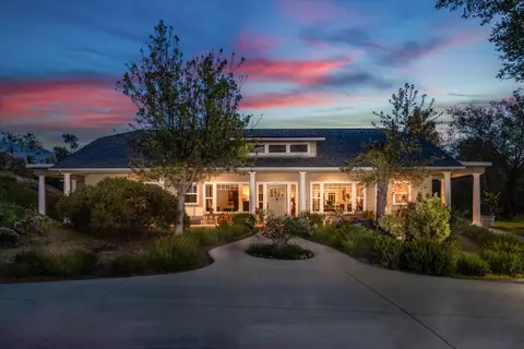 40770 Long Hollow Dr, Coarsegold, CA 93614