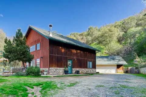 29060 Cassandra Rd, Tollhouse, CA 93667