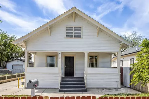 417 N Clark St, Fresno, CA 93701