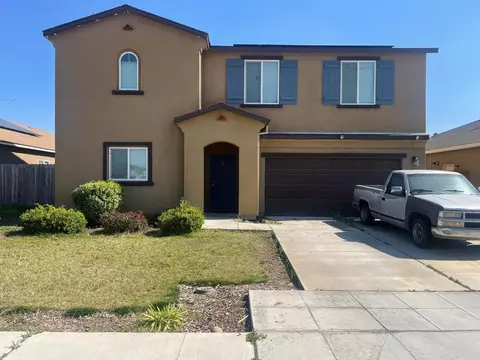 443 Spruce Ave, Fowler, CA 93625 photo 1