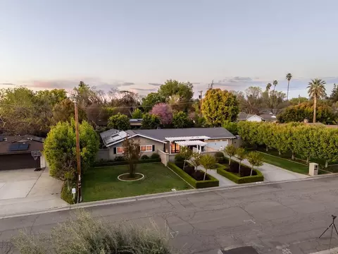 1264 W Twain Ave, Fresno, CA 93711