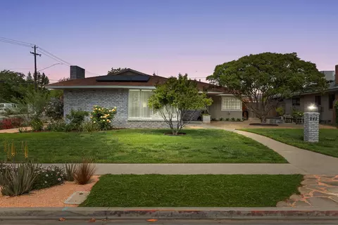 242 W Fountain Way, Fresno, CA 93705