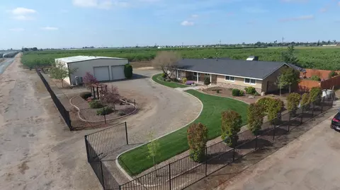 9299 Avenue 416, Dinuba, CA 93618