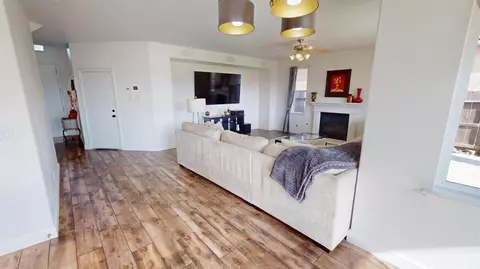 Entry Way - 1051 N Coventry Ave, Clovis, CA 93611 photo 1 of 1