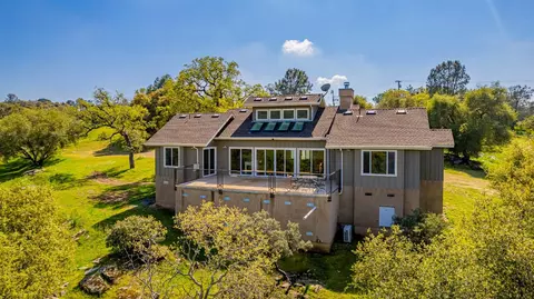 36783 Batti Rd, Coarsegold, CA 93614