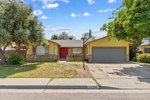 619 Meadow Ln, Lemoore, CA 93245