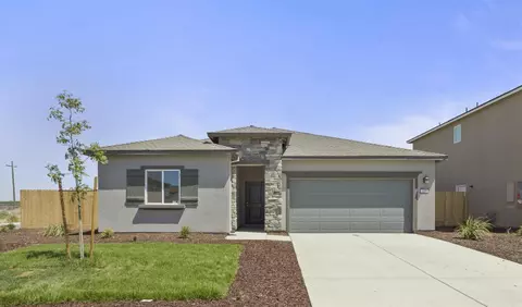 1378 W Clara Ave, Fowler, CA 93625