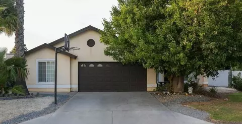 5157 E Truman Ave, Fresno, CA 93725