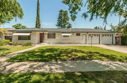 6026 N Winchester Ave, Fresno, CA 93704