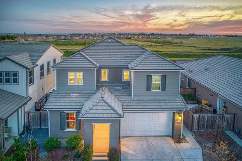 4506 Hillside Rd, Madera, CA 93636