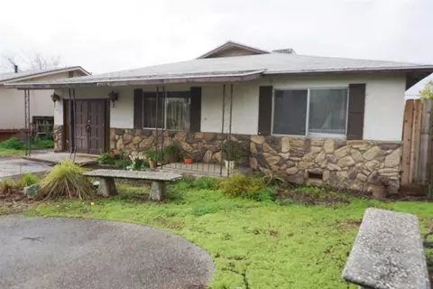 1412 Rogers, Madera, CA 93638