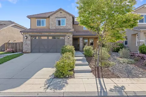 529 Mesa Dr S, Madera, CA 93636 photo 1