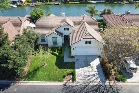 4787 N Windward Way, Clovis, CA 93619