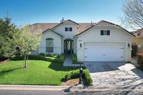 4787 N Windward Way, Clovis, CA 93619 photo 1