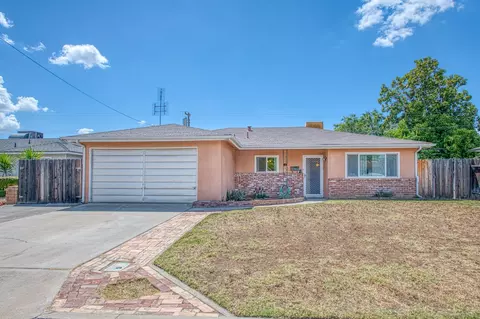 148 Russell Ave, Clovis, CA 93612