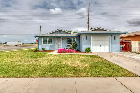 1944 Idlewood Cir, Hanford, CA 93230