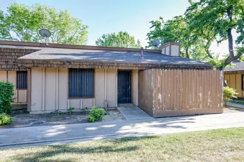 5181 E Olive Ave #124, Fresno, CA 93727