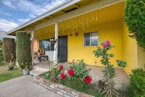 25 E Hawes, Fresno, CA 93706