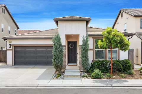 6037 E Harvard Ave, Fresno, CA 93727