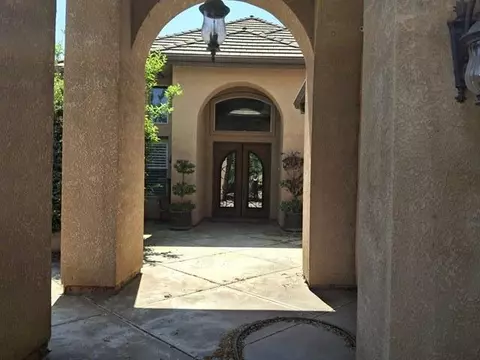 7225 E Olive Ave, Fresno, CA 93737