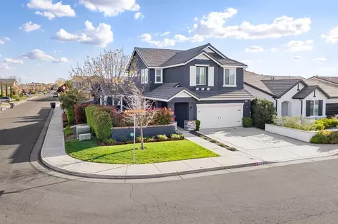 3580 Buckingham Ave, Clovis, CA 93619