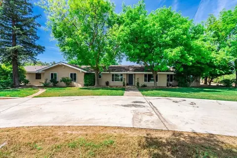 14066 Skyview Rd, Madera, CA 93636