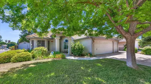 3657 W Sample Ave, Fresno, CA 93711